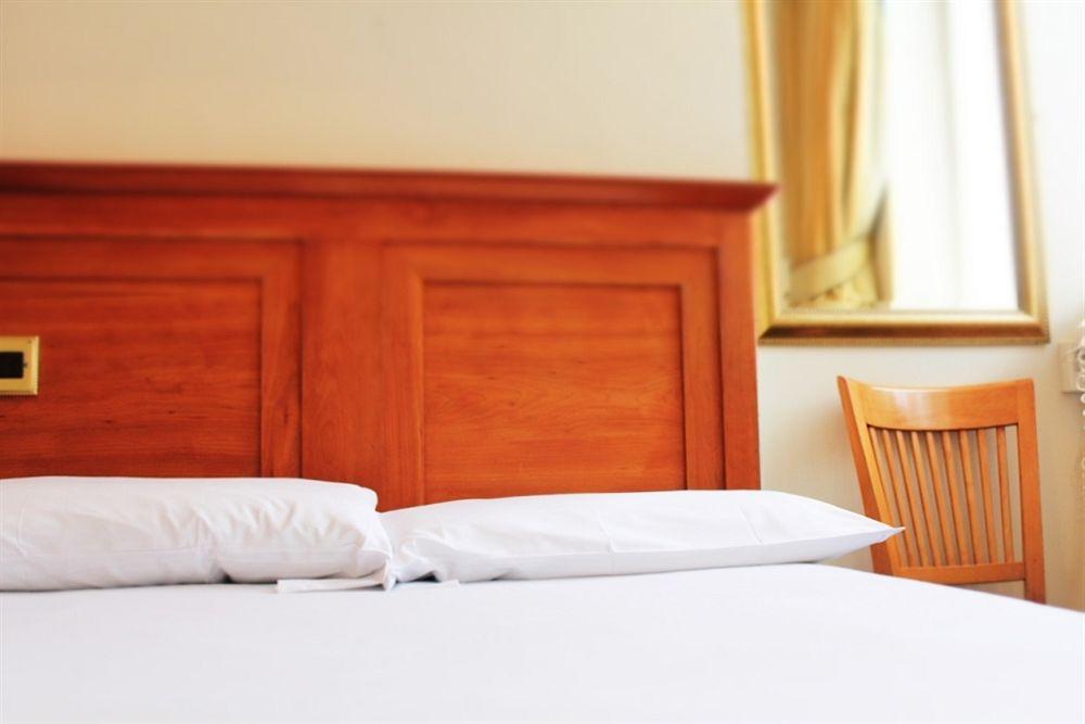 Lynams Hotel Δουβλίνο Εξωτερικό φωτογραφία